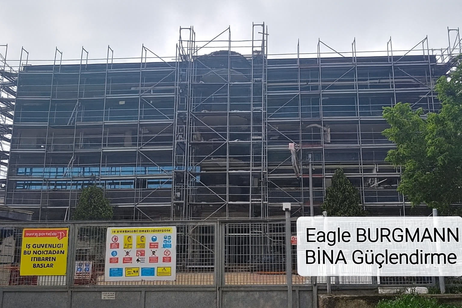 EAGLEBURGMAN MERKEZ BİNA KOLONLARDA FRP GÜÇLENDİRME